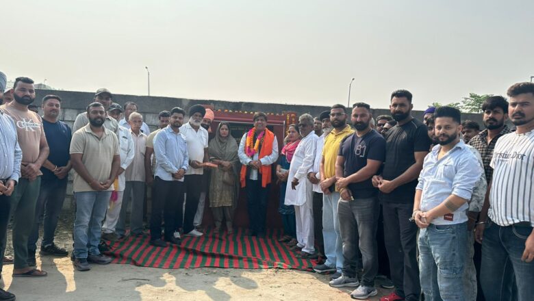 ਵਿਧਾਇਕ ਜਿੰਪਾ ਨੇ ਜਹਾਨਖੇਲਾਂ-ਨਾਰਾ-ਡੱਲੇਵਾਲ-ਠਰੋਲੀ ਸੜਕ ਦੇ ਨਿਰਮਾਣ ਕਾਰਜ ਦੀ ਕਰਵਾਈ ਸ਼ੁਰੂਆਤ