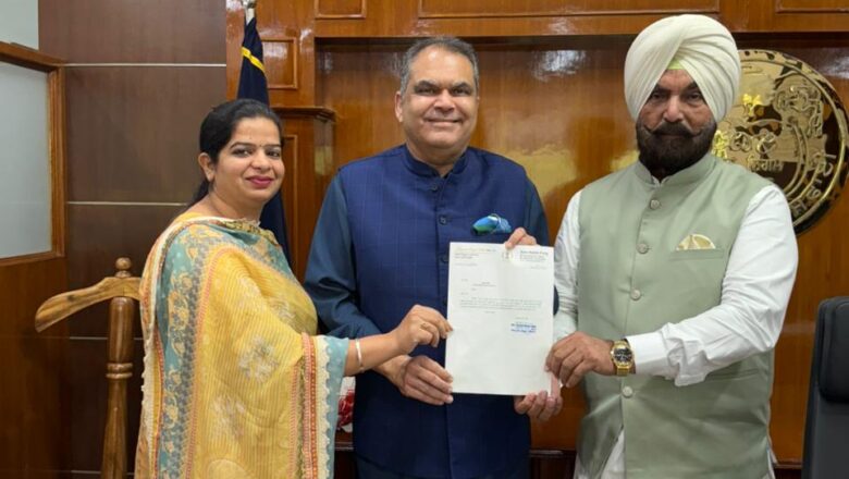 ਮੰਤਰੀ ਸੰਜੀਵ ਅਰੋੜਾ ਨੇ ਸ਼ਹਿਰੀ ਸੜਕਾਂ ਨੂੰ ਵਿਸ਼ਵ ਪੱਧਰੀ ਮਿਆਰਾਂ ‘ਤੇ ਅਪਗ੍ਰੇਡ ਕਰਨ ਲਈ ਸ਼ਹਿਰ-ਪੱਧਰੀ ਕਮੇਟੀ ਦੀ ਮੀਟਿੰਗ ਦੀ ਕੀਤੀ ਪ੍ਰਧਾਨਗੀ