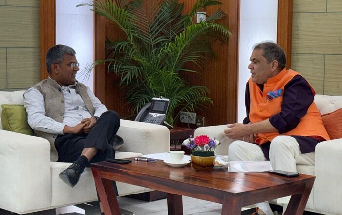 ਐਨ.ਐਚ.ਏ.ਆਈ. ਦੇ ਚੇਅਰਮੈਨ ਵੱਲੋਂ ਕੈਬਨਿਟ ਮੰਤਰੀ ਅਰੋੜਾ ਨੂੰ ਆਦਮਪੁਰ ਹਵਾਈ ਅੱਡੇ ਲਈ ਬਿਹਤਰ ਸੜਕੀ ਸੰਪਰਕ ਦਾ ਭਰੋਸਾ