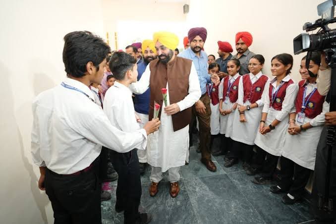 Bhagwant mann school