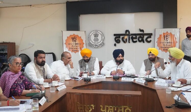 ਸ਼ਹੀਦੀ ਵਰੇਗੰਢ ਨੂੰ ਸਮਰਪਿਤ ਸ੍ਰੀਨਗਰ, ਫਰੀਦਕੋਟ, ਤਲਵੰਡੀ ਸਾਬੋ ਤੇ ਗੁਰਦਾਸਪੁਰ ਤੋਂ ਨਿਕਲਣਗੇ ਨਗਰ ਕੀਰਤਨ-ਹਰਜੋਤ ਬੈਂਸ