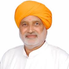 गन्ने की पैदावार बढ़ाने पर दिया जाए अधिक बल – श्याम सिंह राणा