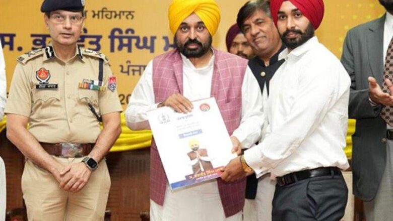 ਪੰਜਾਬ ਸਰਕਾਰ ਨੇ ਰਚਿਆ ਇਤਿਹਾਸ: ਬਿਨਾਂ ਸਿਫਾਰਸ਼ ਦਿੱਤੀਆਂ 54,422 ਸਰਕਾਰੀ ਅਤੇ 4.5 ਲੱਖ ਪ੍ਰਾਈਵੇਟ ਨੌਕਰੀਆਂ