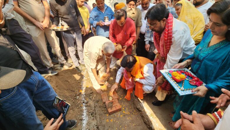 ਵਿਧਾਇਕ ਬੱਗਾ ਵੱਲੋਂ ਵਾਰਡ ਨੰਬਰ 68 ‘ਚ ਆਮ ਆਦਮੀ ਕਲੀਨਿਕ ਦੇ ਨਿਰਮਾਣ ਕਾਰਜ਼ਾਂ ਦਾ ਉਦਘਾਟਨ