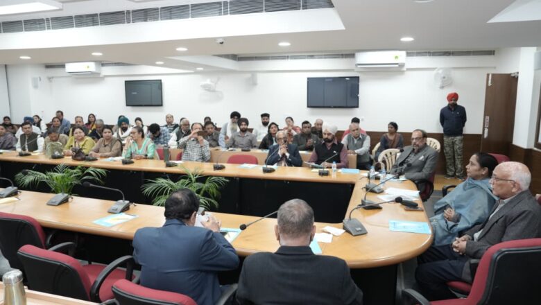 ਪੰਜਾਬ ਸਰਕਾਰ ਵੱਲੋਂ ਮਹਿਲਾ ਸਸ਼ਕਤੀਕਰਨ ਨੂੰ ਹੁਲਾਰਾ, ਡਾ. ਬਲਜੀਤ ਕੌਰ ਵੱਲੋਂ ਸੋਸਵਾ ਦੀ ਅਗਵਾਈ ਵਾਲੀਆਂ ਐਨਜੀਓ ਦੀਆਂ ਪਹਿਲਕਦਮੀਆਂ ਦੀ ਸਮੀਖਿਆ