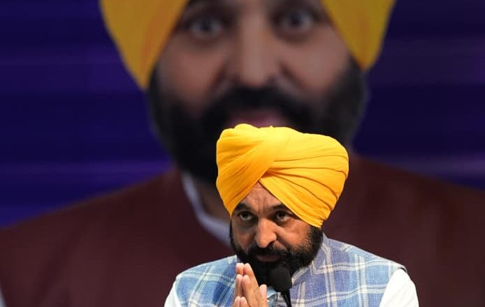 ਮੁੱਖ ਮੰਤਰੀ ਵੱਲੋਂ “ਫਾਸਟ੍ਰੈਕ ਪੰਜਾਬ ਪੋਰਟਲ” ਦੇ ਦੂਜੇ ਪੜਾਅ ਦੀ ਸ਼ੁਰੂਆਤ ਨਾਲ ਨਿਵੇਸ਼ਕਾਂ ਨੂੰ ਇੱਕੋ ਛੱਤ ਹੇਠ ਮਿਲਣਗੀਆਂ 173 ਸੇਵਾਵਾਂ