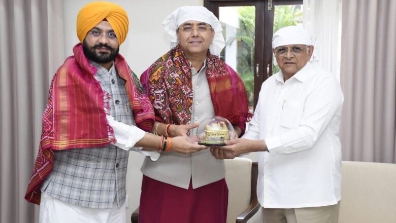 ਅਮਨ ਅਰੋੜਾ ਅਤੇ ਤਰੁਨਪ੍ਰੀਤ ਸਿੰਘ ਸੌਂਦ ਵੱਲੋਂ ਯੂ.ਪੀ ਤੇ ਗੁਜਰਾਤ ਦੇ ਮੁੱਖ ਮੰਤਰੀਆਂ ਨਾਲ ਮੁਲਾਕਾਤ