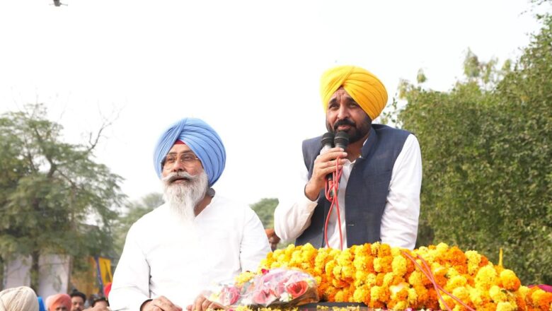 ਮੈਂ ਮੁੱਖ ਮੰਤਰੀ ਨਹੀਂ , ਦੁੱਖਮੰਤਰੀ ਹਾਂ!” ਮਾਨ ਨੇ ਤਰਨਤਾਰਨ ਵਿੱਚ ਇਹ ਕਹਾਣੀ ਸੁਣਾਉਂਦਿਆਂ ਸਾਰਿਆਂ ਨੂੰ ਕੀਤਾ ਭਾਵੁਕ – ਉਨ੍ਹਾਂ ਕਿਹਾ, “ਇਹ ਚੋਣ ਕੁਰਸੀ ਦਾ ਨਹੀਂ ,ਤੁਹਾਡੇ ਬੱਚਿਆਂ ਦਾ ਭਵਿੱਖ ਕਰੇਗੀ ਤੈਅ