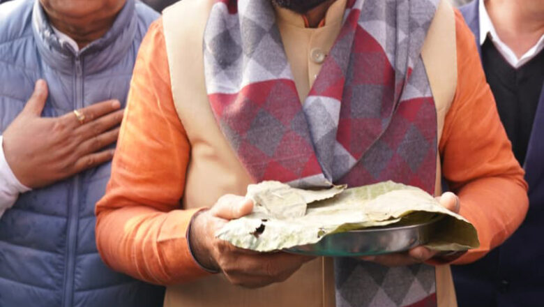 गुरुद्वारा श्री फतेहगढ़ साहिब में जहां छोटे साहिबजादों को दीवार में चिनवाया गया, वहां पहुंच मुख्यमंत्री नायब सिंह सैनी ने टेका माथा