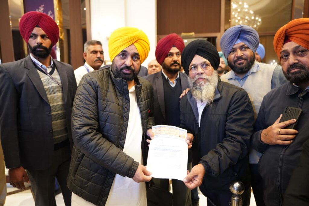 WhatsApp Image 2025 12 22 at 6.32.10 PM (2)