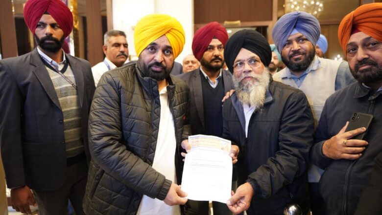 ਪਿੰਡਾਂ ਦੇ ਵਿਕਾਸ ਨੂੰ ਗਤੀ ਦੇਣ ਲਈ ਮੁੱਖ ਮੰਤਰੀ ਵੱਲੋਂ ਜ਼ਮੀਨੀ ਪੱਧਰ ‘ਤੇ ਲੋਕਾਂ ‘ਚ ਵਿਚਰਨ ਦੀ ਮੁਹਿੰਮ ਜਾਰੀ