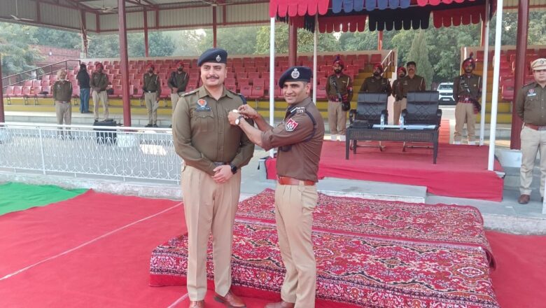 ਸੰਗਰੂਰ ਜ਼ਿਲ੍ਹੇ ਦੇ 49 ਪੁਲਿਸ ਮੁਲਾਜ਼ਮਾਂ ਨੂੰ ਡੀ.ਜੀ.ਪੀ. ਡਿਸਕ, 2 ਨੂੰ ਪ੍ਰਸੰਸਾ ਪੱਤਰ, 233 ਨੂੰ ਸੀਸੀ-1 ਸਰਟੀਫਿਕੇਟ ਅਤੇ 3,49,500 ਰੁਪਏ ਦੇ ਨਗਦ ਇਨਾਮ ਪ੍ਰਦਾਨ