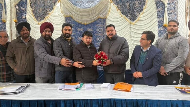 ਕੈਬਨਿਟ ਮੰਤਰੀ ਡਾ. ਰਵਜੋਤ ਨੇ 67 ਲੋੜਵੰਦ ਪਰਿਵਾਰਾਂ ਨੂੰ ਰਿਹਾਇਸ਼ੀ ਉਸਾਰੀ ਲਈ ਵਿੱਤੀ ਸਹਾਇਤਾ ਪ੍ਰਦਾਨ ਕੀਤੀ