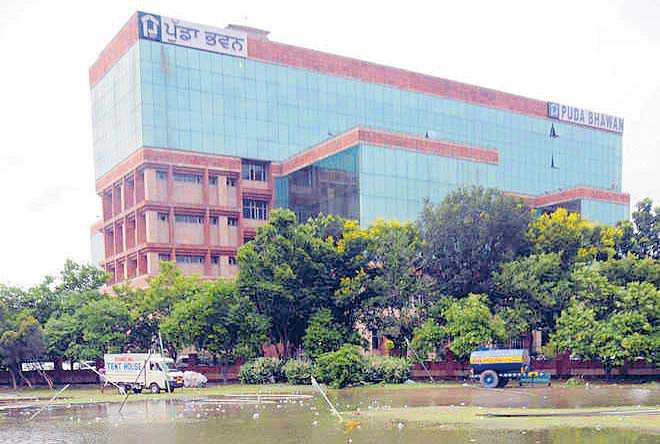 2017 7$largeimg04 Tuesday 2017