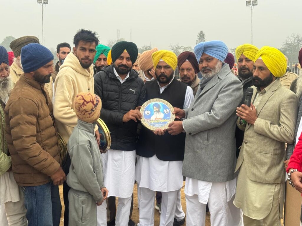 7c6eb1ae cf50 4c87 95dc 9f4a400932a5