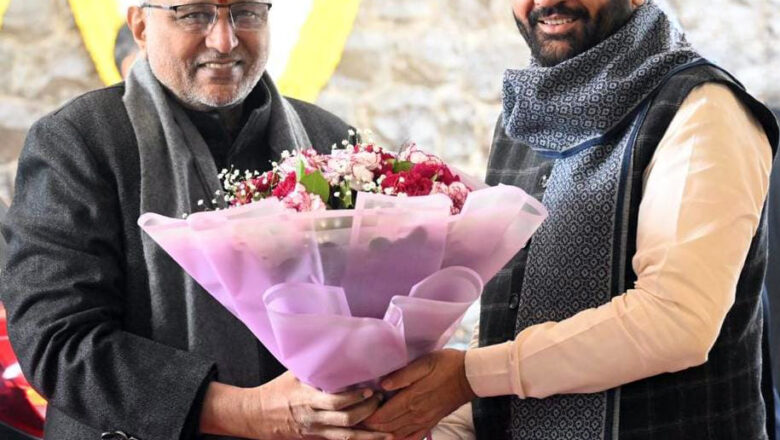 मुख्यमंत्री नायब सिंह सैनी ने सूरजकुंड मेला आगमन पर उपराष्ट्रपति का किया स्वागत