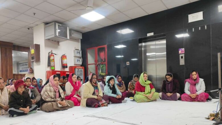 ਜ਼ਿਲ੍ਹਾ ਪ੍ਰਬੰਧਕੀ ਕੰਪਲੈਕਸ ਵਿਖੇ ਸੁਖਮਨੀ ਸਾਹਿਬ ਜੀ ਦਾ ਪਾਠ ਕਰਵਾਇਆ ਗਿਆ