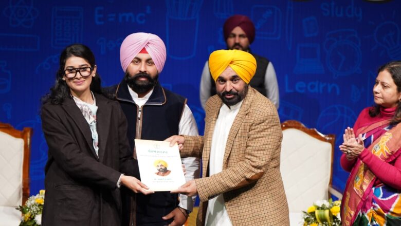 ਮੁੱਖ ਮੰਤਰੀ ਭਗਵੰਤ ਸਿੰਘ ਮਾਨ ਦੀ ਅਗਵਾਈ ਹੇਠ ਪੰਜਾਬ ਵਿੱਚ ਨੌਜਵਾਨਾਂ ਨੂੰ 61000 ਤੋਂ ਵੱਧ ਸਰਕਾਰੀ ਨੌਕਰੀਆਂ ਮਿਲੀਆਂ