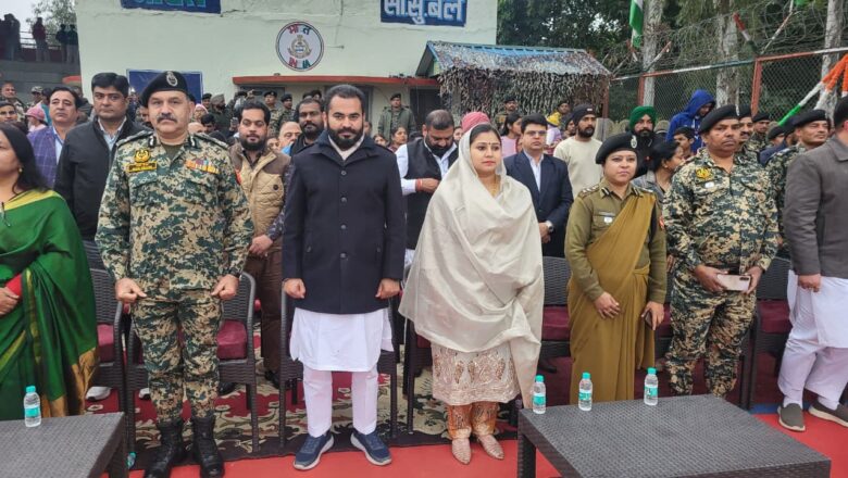 ਬਾਰਡਰਾਂ ਤੇ ਤੈਨਾਤ ਸਾਡੇ ਮਹਾਨ ਫੌਜੀ ਯੋਧਿਆਂ ਦੀ ਬਦੌਲਤ ਹੀ ਅਸੀਂ ਚੈਨ ਦੀ ਨੀਂਦ ਸੌ ਰਹੇ ਹਾਂ- ਵਿਧਾਇਕ ਨਰਿੰਦਰ ਪਾਲ ਸਿੰਘ ਸਵਨਾ