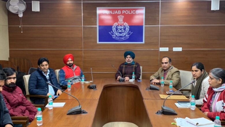 ਰਾਸ਼ਟਰੀ ਸੜਕ ਸੁਰੱਖਿਆ ਮਹੀਨਾ: ਪੰਜਾਬ ਪੁਲਿਸ ਨੇ ਯਾਰਾ ਇੰਡੀਆ ਦੇ ਸਹਿਯੋਗ ਨਾਲ ਸੜਕ ਸੁਰੱਖਿਆ ਅਤੇ ਰਸਾਇਣਾਂ ਦੇ  ਪ੍ਰਬੰਧਨ ਬਾਰੇ ਵੈਬਿਨਾਰ ਕਰਵਾਇਆ