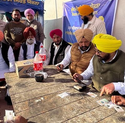 ਹਰੇਕ ਨਾਗਰਿਕ ਨੂੰ ਮਿਲੇਗਾ 10 ਲੱਖ ਦਾ ਮੁਫ਼ਤ ਇਲਾਜ, ਕੈਬਨਿਟ ਮੰਤਰੀ ਹਰਭਜਨ ਸਿੰਘ ਈਟੀ.ਓ. ਨੇ ਰਜਿਸਟ੍ਰੇਸ਼ਨ ਦਾ ਲਿਆ ਜਾਇਜ਼ਾ