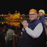 ਪੰਜਾਬ ਦੇ ਰਾਜਪਾਲ ਸ਼੍ਰੀ ਗੁਲਾਬ ਚੰਦ ਕਟਾਰੀਆ ਨੇ ਸ੍ਰੀ ਦਰਬਾਰ ਸਾਹਿਬ ਅਤੇ ਜੈਨ ਮੰਦਰ ਵਿਖੇ ਮੱਥਾ ਟੇਕਿਆ