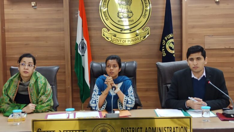 ਨੇਚਰ ਫੈਸਟ ਪ੍ਰਬੰਧਾਂ ਨੂੰ ਲੈ ਕੇ ਡਿਪਟੀ ਕਮਿਸ਼ਨਰ ਆਸ਼ਿਕਾ ਜੈਨ ਨੇ ਕੀਤੀ ਸਮੀਖਿਆ ਮੀਟਿੰਗ