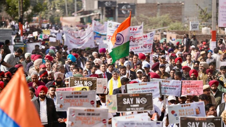 ਰਾਜਪਾਲ ਪੰਜਾਬ ਵੱਲੋਂ ਸਾਰੀਆਂ ਰਾਜਸੀ, ਸਮਾਜਿਕ ਤੇ ਧਾਰਮਿਕ ਸੰਸਥਾਵਾਂ ਨੂੰ ਨਸ਼ਿਆਂ ਵਿਰੁੱਧ ਅੰਦੋਲਨ ‘ਚ ਇਕਜੁੱਟ ਹੋਣ ਦਾ ਸੱਦਾ