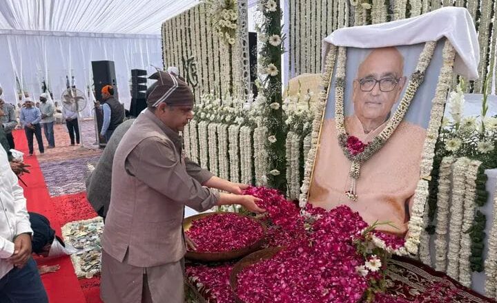 ਸਵਰਗੀ ਸੇਠ ਸੰਦੀਪ ਗਿਲਹੋਤਰਾ ਦੀ ਅੰਤਿਮ ਅਰਦਾਸ ਵਿੱਚ ਉਮੜਿਆ ਸ਼ਰਧਾ ਅਤੇ ਸਤਿਕਾਰ ਦਾ ਜਨ-ਸੈਲਾਬ