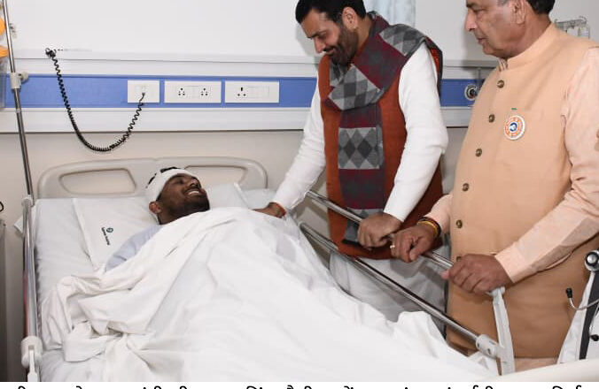 अस्पताल में भर्ती झूला हादसा पीड़ितों से मिले मुख्यमंत्री श्री नायब सिंह सैनी