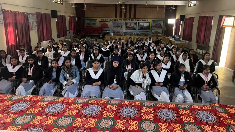 “ਸਮਾਰਟ ਟੈਕ, ਸੁਰੱਖਿਅਤ ਵਿਕਲਪ – ਏਆਈ ਦੀ ਸੁਰੱਖਿਅਤ ਅਤੇ ਜ਼ਿੰਮੇਵਾਰ ਵਰਤੋਂ” ਵਿਸ਼ੇ ਤਹਿਤ ਸੁਰੱਖਿਅਤ ਇੰਟਰਨੈੱਟ ਦਿਵਸ ਮਨਾਇਆ ਗਿਆ