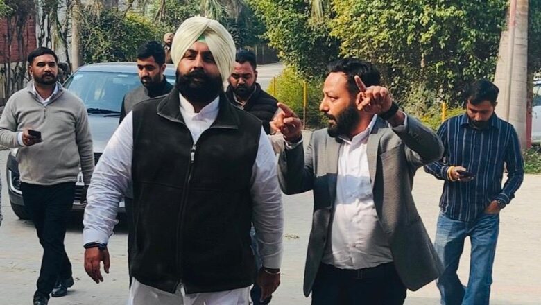 ਸਿੱਖਿਆ ਮੰਤਰੀ ਹਰਜੋਤ ਸਿੰਘ ਬੈਂਸ ਵੱਲੋਂ ਪਟਿਆਲਾ ਦੇ ਸਕੂਲ ਆਫ਼ ਐਮੀਨੈਂਸ ਦਾ ਅਚਨਚੇਤ ਦੌਰਾ, ਬੁਨਿਆਦੀ ਢਾਂਚੇ ਦਾ ਲਿਆ ਜਾਇਜ਼ਾ