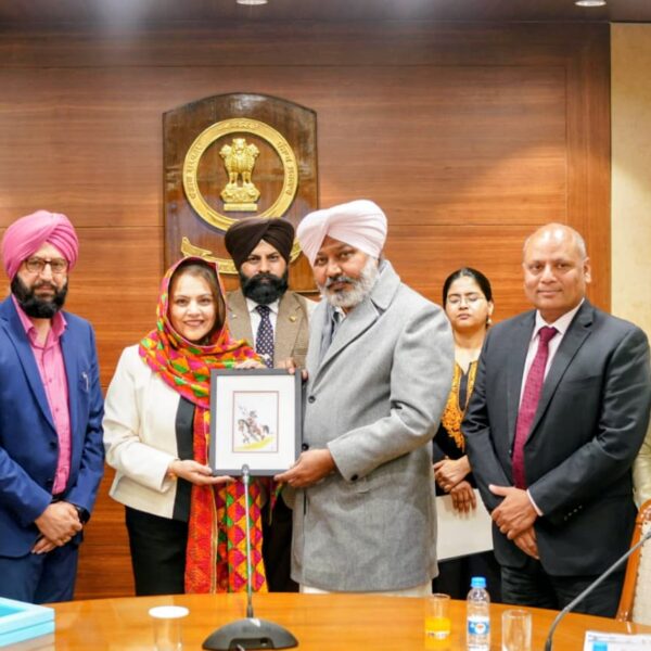ਵਿੱਤ ਮੰਤਰੀ ਹਰਪਾਲ ਸਿੰਘ ਚੀਮਾ ਵੱਲੋਂ ਅਲਬਰਟਾ-ਪੰਜਾਬ ਆਰਥਿਕ ਸਬੰਧਾਂ ਨੂੰ ਮਜ਼ਬੂਤ ਕਰਨ ਲਈ ਕੈਨੇਡਾ ਦੇ ਉੱਚ ਪੱਧਰੀ ਵਫ਼ਦ ਦੀ ਮੇਜ਼ਬਾਨੀ