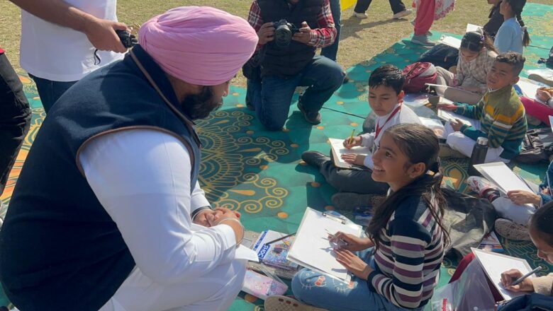 ਨੰਗਲ ਬਾਈਸਾਈਕਲ ਟਰੱਸਟ ਵੱਲੋਂ ਨੰਗਲ ਦੀ ਸੁੰਦਰਤਾ ਨੂੰ ਵਧਾਉਣ ਲਈ ਸ਼ਲਾਘਾਯੋਗ ਉਪਰਾਲਾ- ਹਰਜੋਤ ਸਿੰਘ ਬੈਂਸ