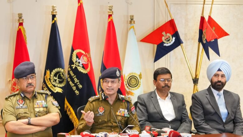 ਗੈਂਗਸਟਰਾਂ ਤੇ ਵਾਰ’: ਮੁੱਖ ਮੰਤਰੀ ਭਗਵੰਤ ਮਾਨ ਦੀ ਅਗਵਾਈ ਵਾਲੀ ਪੰਜਾਬ ਸਰਕਾਰ ਨੇ ਲੋੜੀਂਦੇ ਅਪਰਾਧੀਆਂ ਨੂੰ ਕਾਬੂ ਕਰਨ ਲਈ ’ਆਪਰੇਸ਼ਨ ਪ੍ਰਹਾਰ-2’ ਕੀਤਾ ਲਾਂਚ