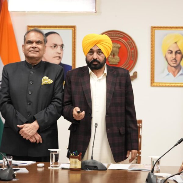 ‘ਪ੍ਰਗਤੀਸ਼ੀਲ ਪੰਜਾਬ ਨਿਵੇਸ਼ ਸੰਮੇਲਨ’ ਰਾਹੀਂ ਵਿਆਪਕ ਨਿਵੇਸ਼ ਹੋਣ ਨਾਲ ਨੌਜਵਾਨਾਂ ਲਈ ਰੋਜ਼ਗਾਰ ਦੇ ਵੱਡੇ ਮੌਕੇ ਸਿਰਜੇ ਜਾਣਗੇ-ਮੁੱਖ ਮੰਤਰੀ ਭਗਵੰਤ ਸਿੰਘ ਮਾਨ