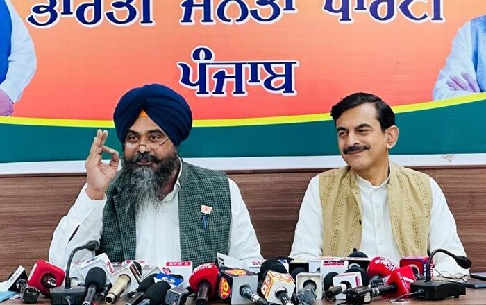 ਪੰਜਾਬ ਦੀ ਕਿਸਾਨੀ ਨਾਲ ਸਬੰਧਿਤ ਕਿਸੇ ਵੀ ਫਸਲ ਜਾਂ ਫਸਲਾਂ ਤੋ ਬਣੇ ਸਮਾਨ ਤੇ ਭਾਰਤ ਸਰਕਾਰ ਵੱਲੋਂ ਕੋਈ ਛੋਟ ਨਹੀ ਦਿੱਤੀ ਗਈ – ਚਰਨਜੀਤ ਸਿੰਘ ਬਰਾੜ