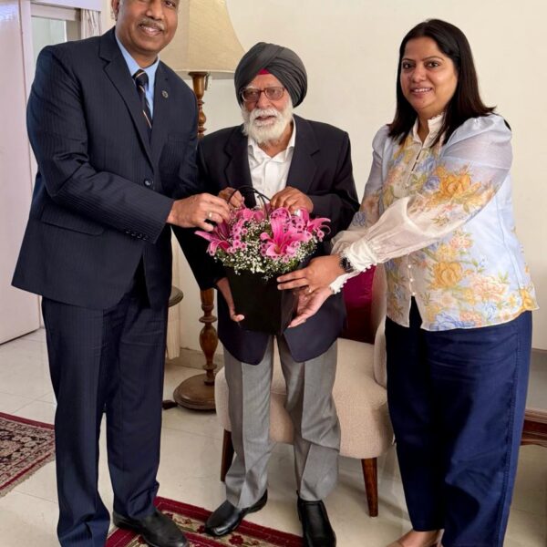 ਡੀਜੀਪੀ ਪੰਜਾਬ ਵੱਲੋਂ 1951 ਬੈਚ ਦੇ ਆਈਪੀਐਸ ਅਧਿਕਾਰੀ ਜਗਜੀਤ ਸਿੰਘ ਬਾਵਾ ਨੂੰ ਉਨ੍ਹਾਂ ਦੇ 100ਵੇਂ ਜਨਮਦਿਨ ‘ਤੇ ਨਿੱਘੀਆਂ ਸ਼ੁਭਕਾਮਨਾਵਾਂ