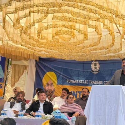 ਸੰਗਰੂਰ ਦੇ ਵਪਾਰੀਆਂ ਦੀਆਂ ਸਮੱਸਿਆਵਾਂ ਦੇ ਹੱਲ ਲਈ ਟਰੇਡਰਜ਼ ਕਮਿਸ਼ਨ ਦੀ ਪਲੇਠੀ ਜ਼ਿਲ੍ਹਾ ਪੱਧਰੀ ਬੈਠਕ ਹੋਈ