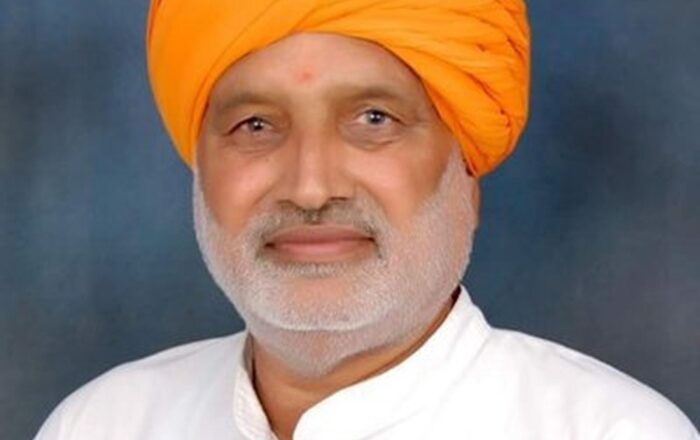 पशुओं के पॉलिक्लिनिक एवं अस्पतालों के लिए आधुनिक मशीनें खरीदी जाएंगी : श्याम सिंह राणा