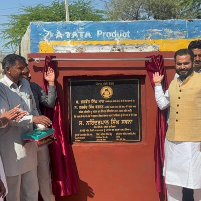 ਵਿਧਾਇਕ ਫਾਜ਼ਿਲਕਾ ਨੇ 9.12 ਕਰੋੜ ਰੁਪਏ ਨਾਲ ਚੌੜੀਆਂ ਹੋਣ ਵਾਲੀਆਂ ਸੜਕਾਂ ਦੇ ਨੀਂਹ ਪੱਥਰ ਰੱਖ ਕੇ ਕੰਮ ਦੀ ਕਰਵਾਈ ਸ਼ੁਰੂਆਤ