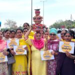 *ਪੰਜਾਬ ਸਰਕਾਰ ਦੇ ਮਹਿਲਾ ਵਿੱਤੀ ਸਹਾਇਤਾ ਐਲਾਨ ਨਾਲ ਖੁਸ਼ੀ ਦੀ ਲਹਿਰ; ਪੰਜਾਬ ਭਰ ਵਿੱਚ ਔਰਤਾਂ ਨੇ ਜਾਗੋ ਕੱਢ ਕੇ ਮਨਾਈ ਖੁਸ਼ੀ*