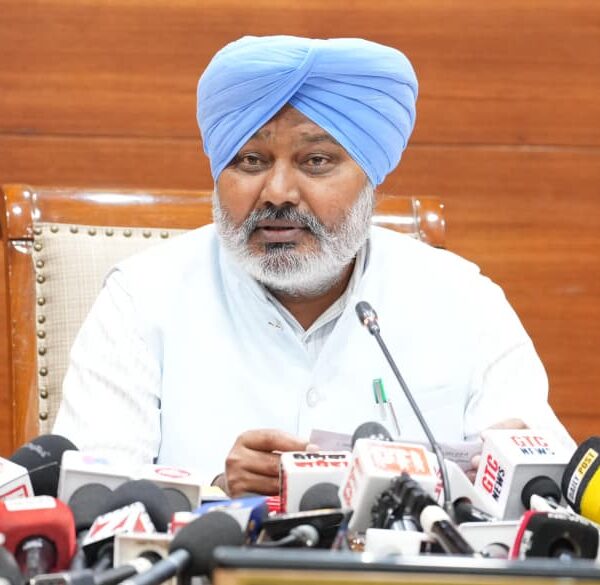 ਪੰਜਾਬ ਦੇ ਹੋਸਪਿਟੈਲਿਟੀ ਖੋਤਰ ਵਿੱਚ 200 ਕਰੋੜ ਰੁਪਏ ਦੇ ਟਰਨਓਵਰ ਛੁਪਾਉਣ ਦਾ ਪਰਦਾਫਾਸ਼, ਡਾਟਾ-ਆਧਾਰਿਤ ਜਾਂਚ ਰਾਹੀਂ ਕਾਰਵਾਈ ਤੇਜ਼: ਹਰਪਾਲ ਸਿੰਘ ਚੀਮਾ