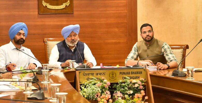 ਭਗਵੰਤ ਮਾਨ ਸਰਕਾਰ ਵੱਲੋਂ ਵਪਾਰੀਆਂ ਦੀਆਂ 1,386 ਸ਼ਿਕਾਇਤਾਂ ਦੀ ਸਮੀਖਿਆ, ਪੀ.ਐਸ.ਟੀ.ਸੀ. ਰਾਹੀਂ ਸਮਾਂਬੱਧ ਹੱਲ ‘ਤੇ ਜ਼ੋਰ: ਹਰਪਾਲ ਸਿੰਘ ਚੀਮਾ