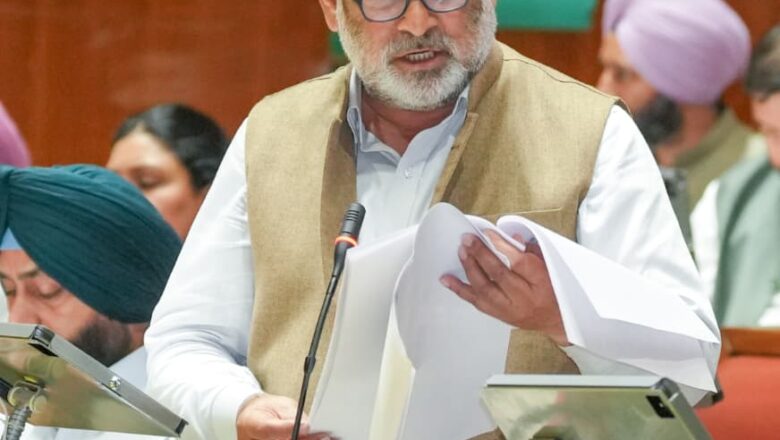 ਕੇਂਦਰ ਦੀ ਅਸਫ਼ਲ ਵਿਦੇਸ਼ ਨੀਤੀ ਬਾਰੇ ਪੰਜਾਬ ਵਿਧਾਨ ਸਭਾ ਵਿੱਚ ਮਤਾ ਪੇਸ਼; ਮਤੇ ‘ਤੇ ਕੱਲ੍ਹ ਹੋਵੇਗੀ ਵਿਸਥਾਰ ਸਹਿਤ ਚਰਚਾ