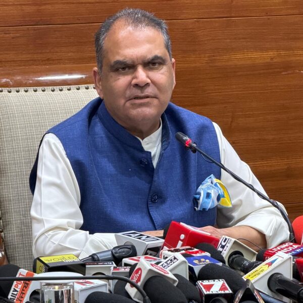 ਪੰਜਾਬ ਨੂੰ ਊਨੀ ਅਤੇ ਫੈਂਸੀ ਧਾਗੇ ਦੇ ਕਾਰੋਬਾਰ ਵਿੱਚ 750 ਕਰੋੜ ਰੁਪਏ ਦਾ ਨਿਵੇਸ਼ ਹਾਸਲ ਹੋਇਆ; ਗੰਗਾ ਐਕਰੋਵੂਲਜ਼ ਲਿਮਟਿਡ ਆਪਣੇ ਕਾਰੋਬਾਰ ਦੇ ਵਿਸਥਾਰ ਨਾਲ ਰੋਜ਼ਗਾਰ ਲਈ 1500 ਨਵੇਂ ਮੌਕੇ ਪੈਦਾ ਕਰੇਗੀ: ਸੰਜੀਵ ਅਰੋੜਾ