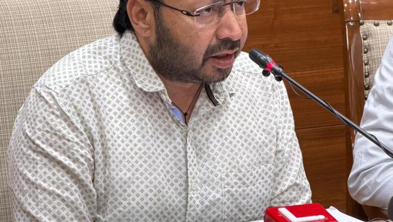 ਭਗਵੰਤ ਮਾਨ ਸਰਕਾਰ ਨੇ ਅਮਰੀਕਾ-ਇਜ਼ਰਾਈਲ-ਈਰਾਨ ਟਕਰਾਅ ਦੌਰਾਨ ਮੱਧ ਏਸ਼ੀਆ ਅਤੇ ਮੱਧ ਪੂਰਬ ਵਿੱਚ ਫਸੇ ਪੰਜਾਬੀਆਂ ਦੀ ਸਹਾਇਤਾ ਲਈ 24×7 ਕਾਰਜਸ਼ੀਲ ਹੈਲਪਲਾਈਨ ਜਾਰੀ ਕੀਤੀਆਂ: ਡਾ: ਰਵਜੋਤ ਸਿੰਘ