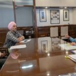 ਬਾਗ਼ਬਾਨੀ ਫਸਲਾਂ ਨੂੰ ਪ੍ਰਫੁੱਲਤ ਕਰਨ ਲਈ ਹਰ ਕਦਮ ਚੁੱਕ ਰਹੀ ਹੈ ਸਰਕਾਰ, ਕੋਈ ਵੀ ਕਿਸਾਨ ਸਰਕਾਰੀ ਸਕੀਮਾਂ ਤੋਂ ਵਾਂਝਾ ਨਾ ਰਹੇ, ਮੋਹਿੰਦਰ ਭਗਤ ਵੱਲੋਂ ਅਧਿਕਾਰੀਆਂ ਨੂੰ ਹਦਾਇਤਾਂ