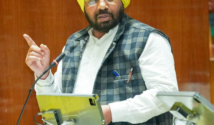 ਨਰਿੰਦਰ ਮੋਦੀ ਸਰਕਾਰ ਨੇ ਦੇਸ਼ ਦੀ ਪ੍ਰਭੂਸੱਤਾ ਨੂੰ ਸੱਟ ਮਾਰੀ: ਹਰਭਜਨ ਸਿੰਘ ਈ. ਟੀ. ਓ.