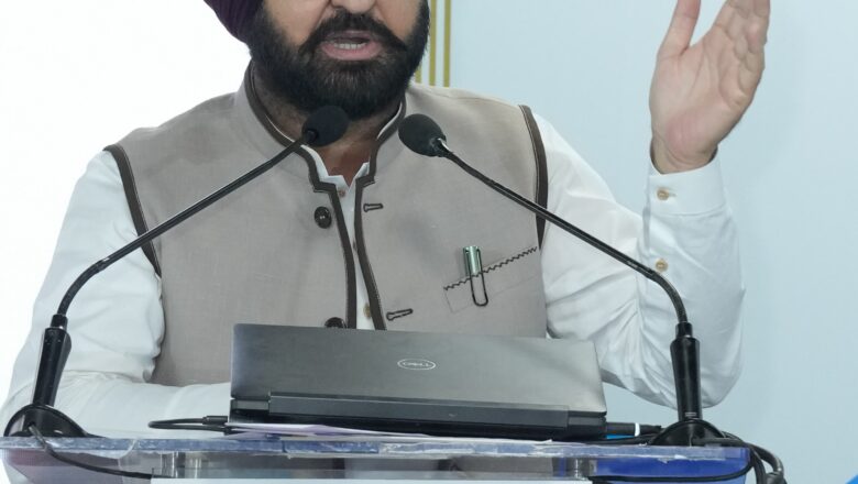 ਕੈਬਨਿਟ ਮੰਤਰੀ ਹਰਦੀਪ ਸਿੰਘ ਮੁੰਡੀਆਂ ਵਲੋਂ ਨਿਵੇਸ਼ਕ ਸੰਮੇਲਨ ਦੌਰਾਨ ਤਕਨਾਲੋਜੀ ਆਧਾਰਿਤ ਉਦਯੋਗਿਕ ਵਿਕਾਸ ਦਾ ਸੱਦਾ